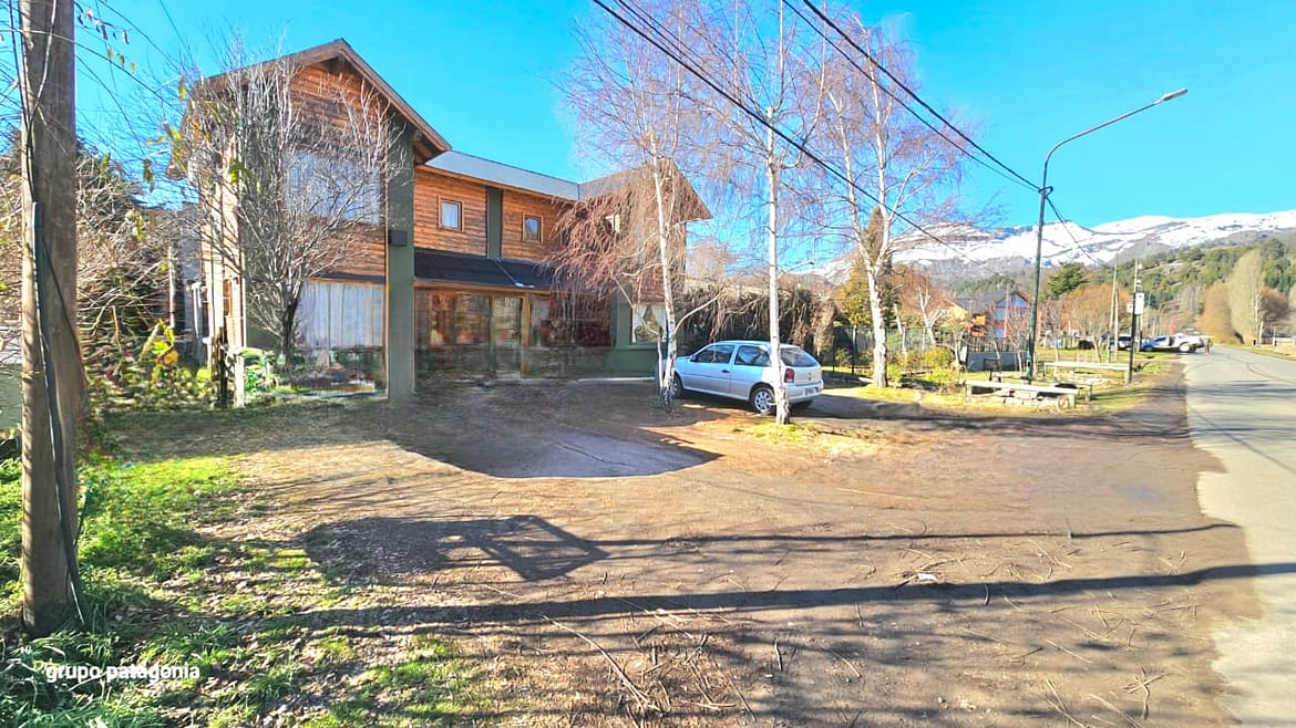 Cabaña De 2 Ambientes Con Patio En Venta Sobre Callejón De Bello, Barrio La Cascada, San Martín De Los Andes, Patagonia Argentina