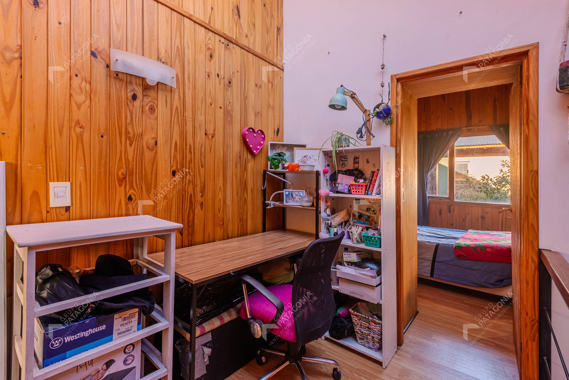 Cabaña De 2 Ambientes Con Patio En Venta Sobre Callejón De Bello, Barrio La Cascada, San Martín De Los Andes, Patagonia Argentina