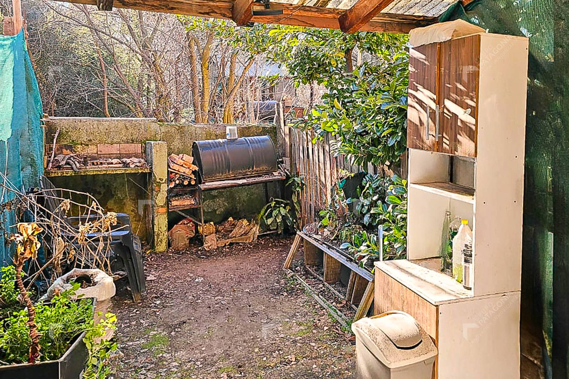 Cabaña De 2 Ambientes Con Patio En Venta Sobre Callejón De Bello, Barrio La Cascada, San Martín De Los Andes, Patagonia Argentina